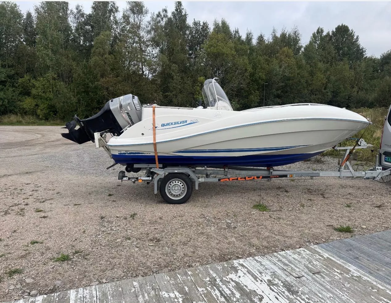 Quicksilver Commander 505 bez silnika, zdjęcie 1